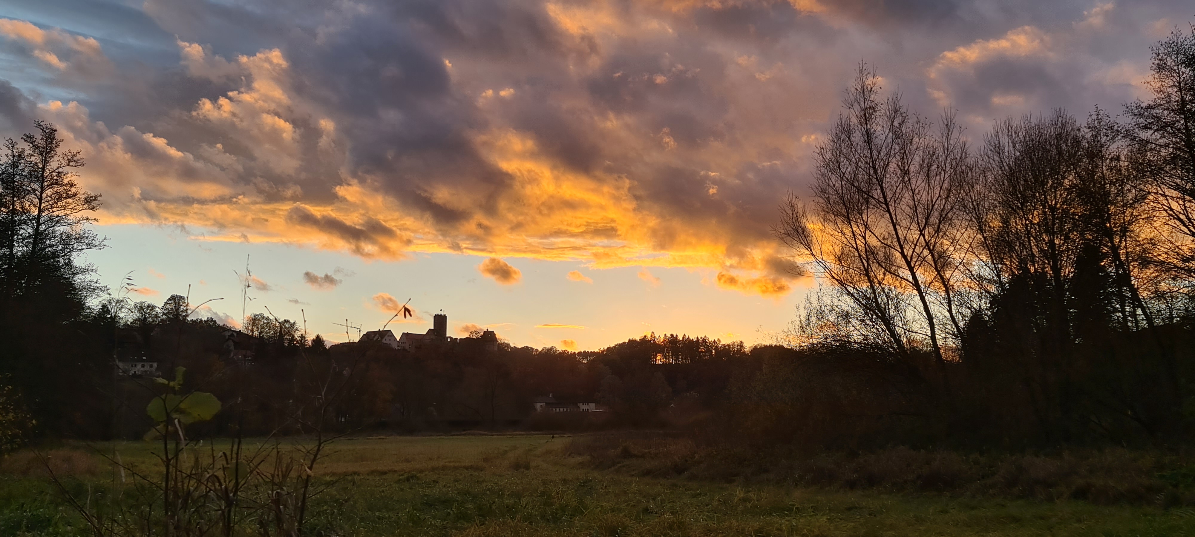 Originalaufnahme von Burgthann bei Sonnenuntergang